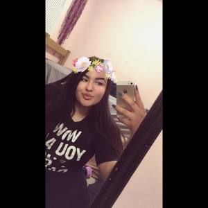 Meet your Posher, Marisol